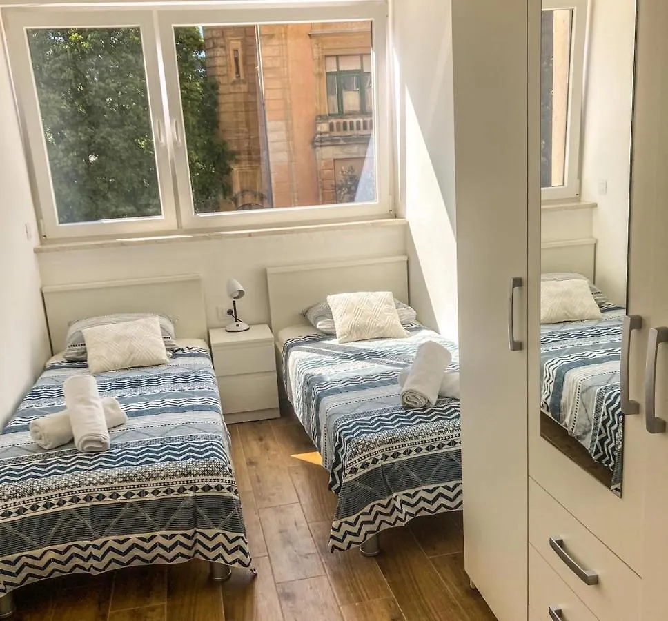 Apartment Mare بولا