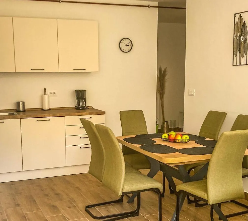 Apartment Mare بولا