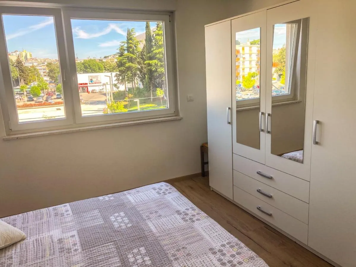 Apartment Mare بولا