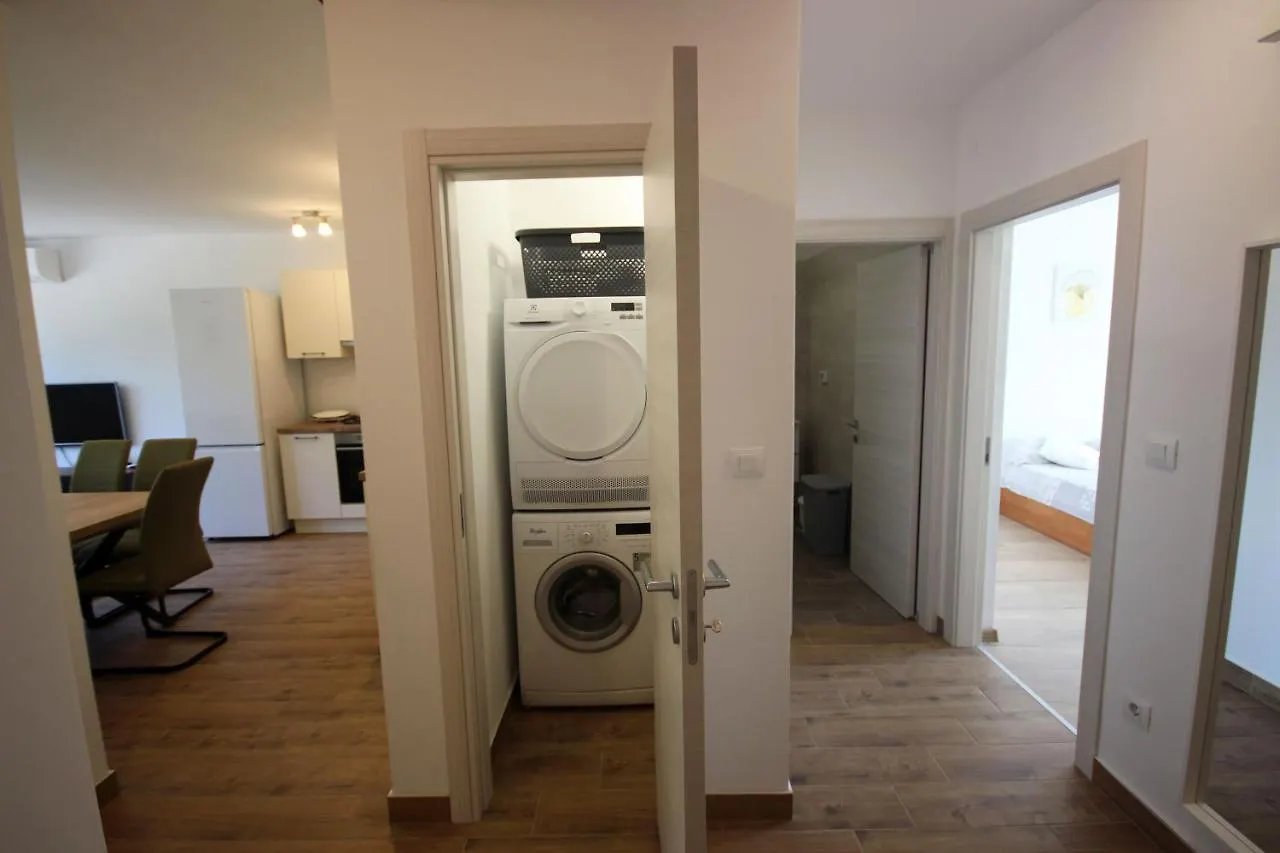 Apartment Mare بولا